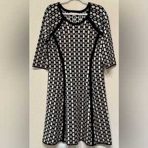 CB Established 1962 Fit & Flare 3/4 Sleeves Black & Cream Sweater Dress Size 1X